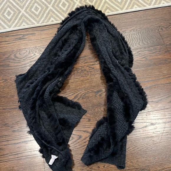 the cashmere project Accessories - Cashmere and fur scarf